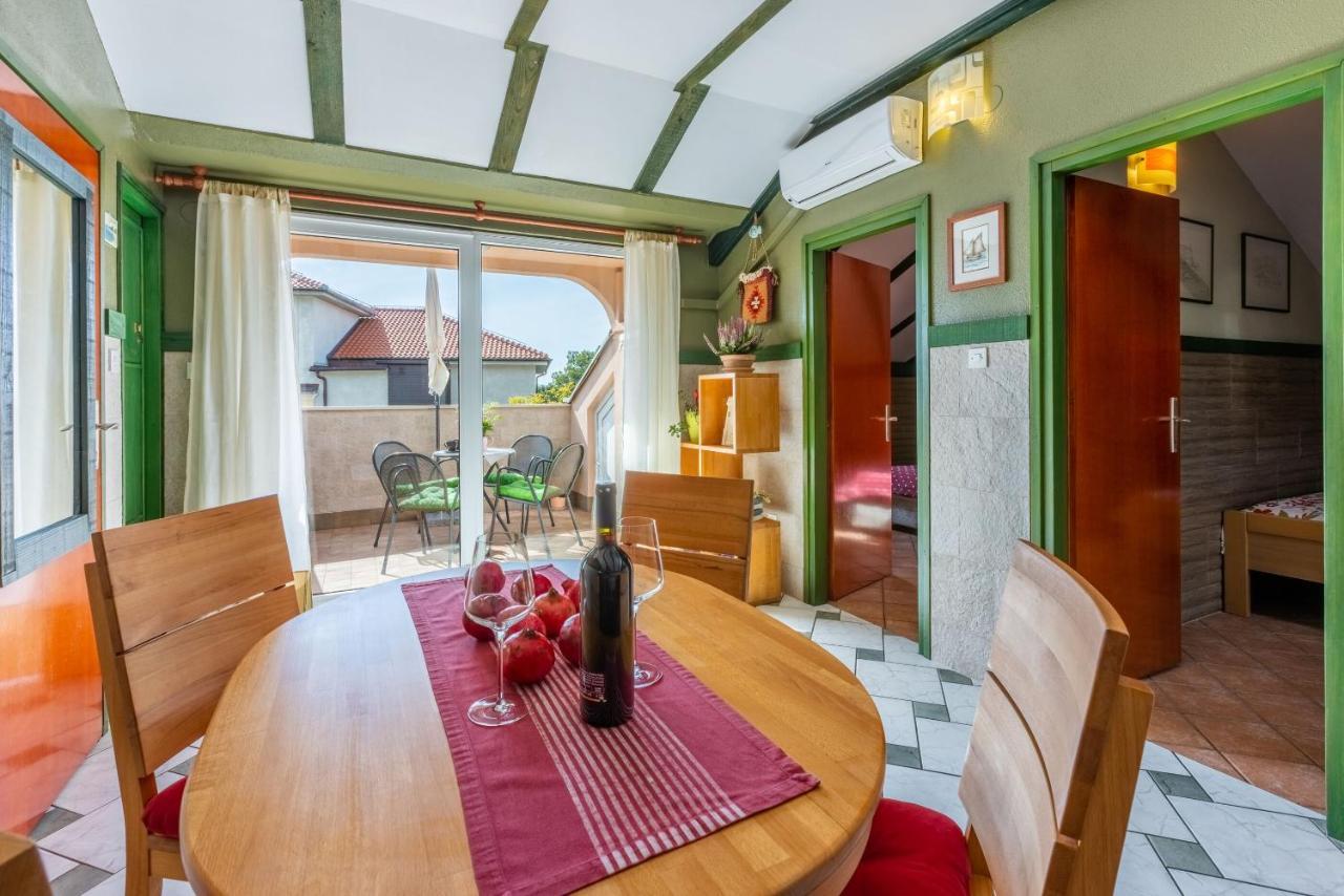 Apartment Riky Crikvenica Exteriér fotografie